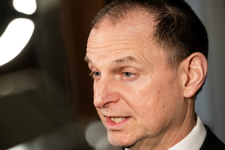 Un autre déficit record pour le budget Girard