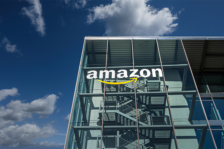 Amazon lance sa propre offre logistique, concurrente des géants du ...