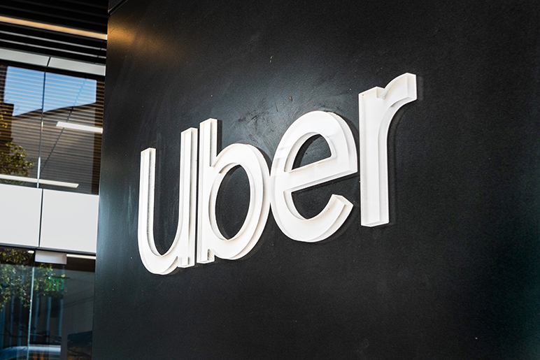 Uber supprime 10% de ses effectifs