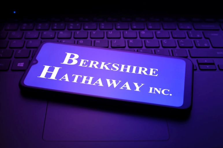 Que se passe-t-il sur le titre de Berkshire Hathaway après la nomination du nouveau PDG?